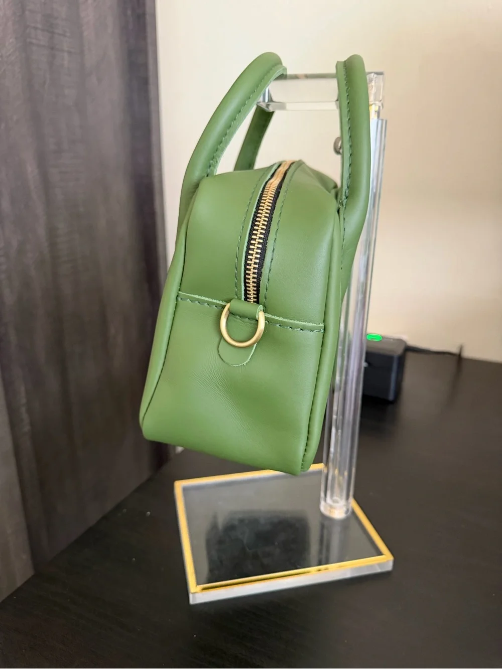 Portland leather Large Grace dr bag color Cactus, w crossbody strap